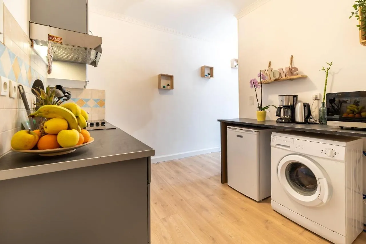 Air-Conditioned Flat With Terrace - Private & Independent - Lourdes Francia